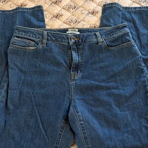 L.L. Bean Women's Straight Leg Jeans in Deep Blue